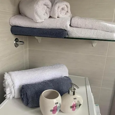 Aparthouse Alfa1 Aparthotel *