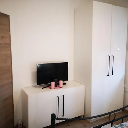 Aparthouse Alfa1 Aparthotel 4*