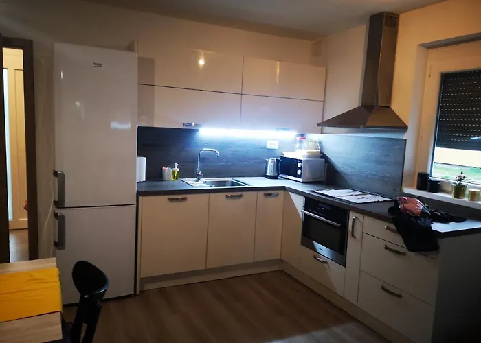 Aparthotel Aparthouse Alfa1 Catez ob Savi