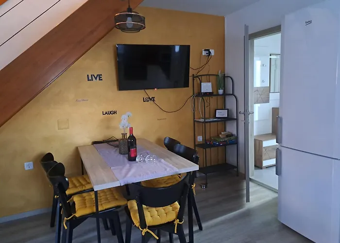 Aparthouse Alfa1 Aparthotel 4*